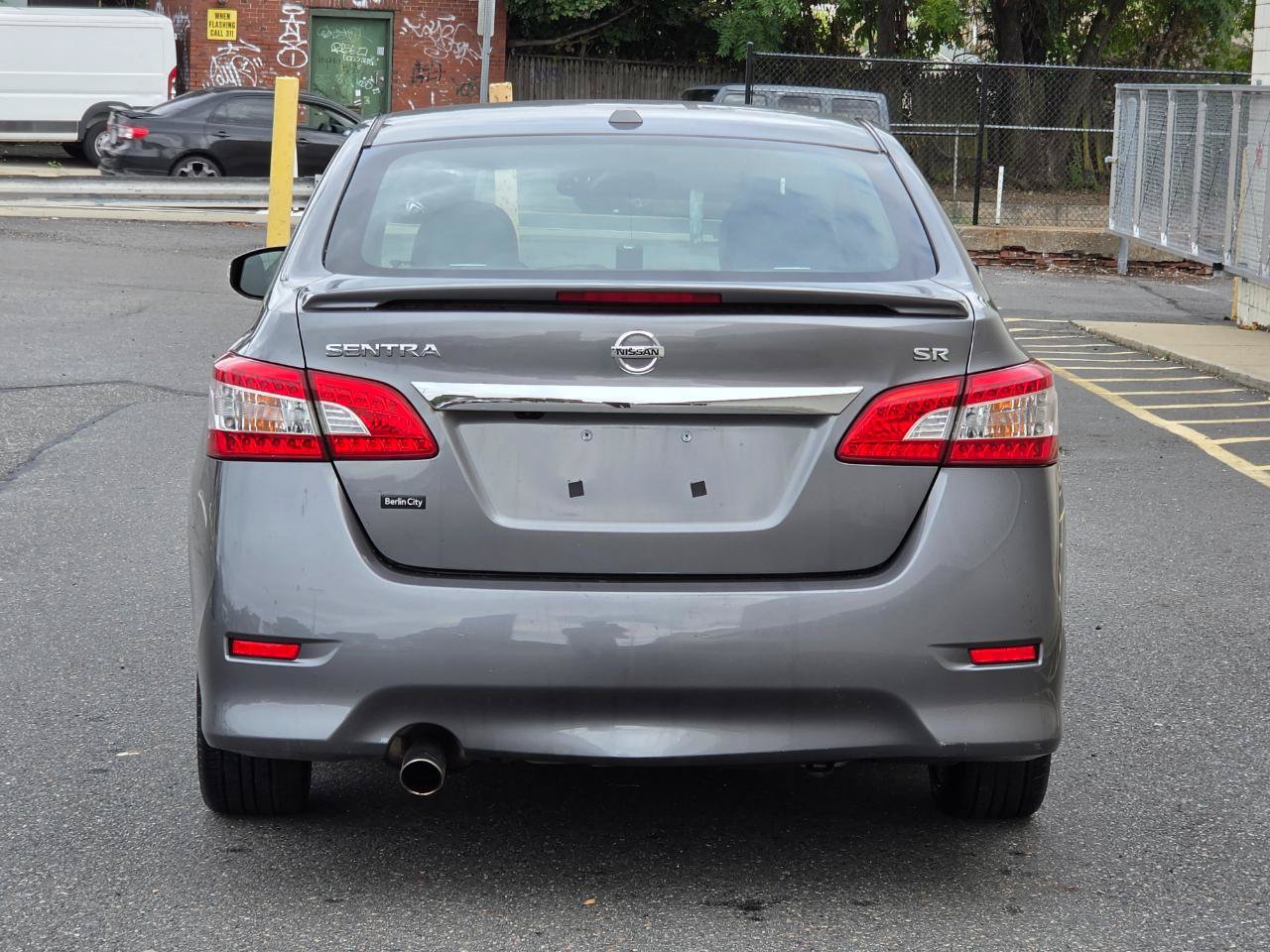 Used 2015 Nissan Sentra SR w/ SR Premium Package FWD image 6