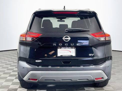 Used 2022 Nissan Rogue SV w/ SV Premium Package FWD image 7