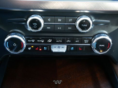 Certified 2024 Ford F250 King Ranch w/ Snow Plow Prep Package AWD/4WD image 14