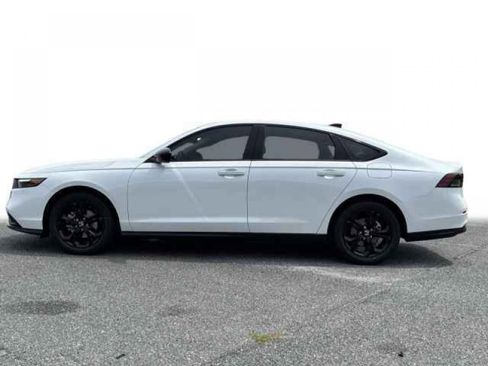 New 2025 Honda Accord SE image 28