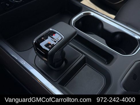 New 2026 GMC Sierra 1500 SLT AWD/4WD image 15