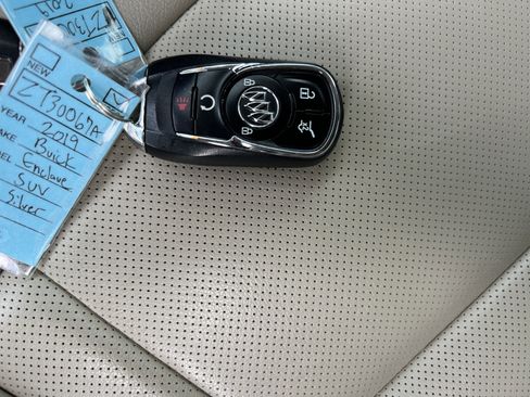 Used 2019 Buick Enclave Premium w/ Experience Buick Package FWD image 37