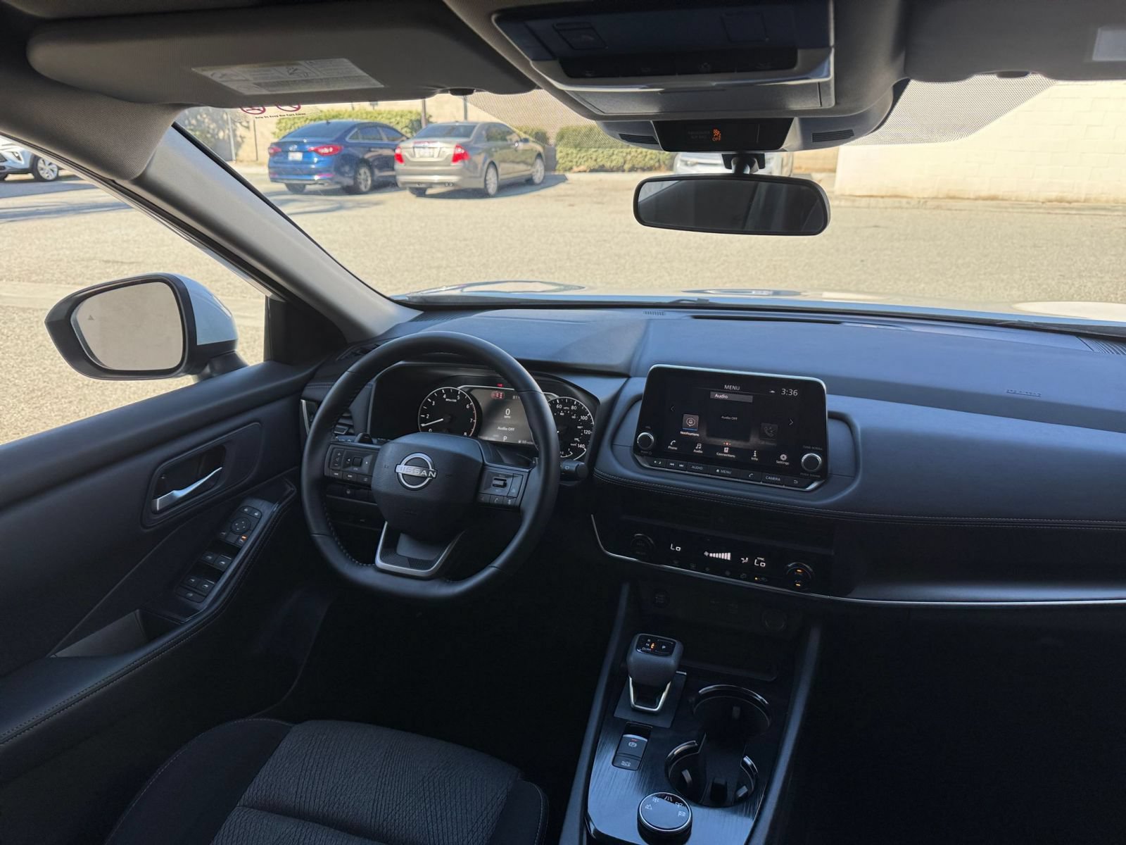 Used 2026 Nissan Rogue SV AWD/4WD image 35