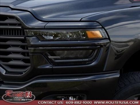 New 2026 RAM 2500 Big Horn AWD/4WD image 11