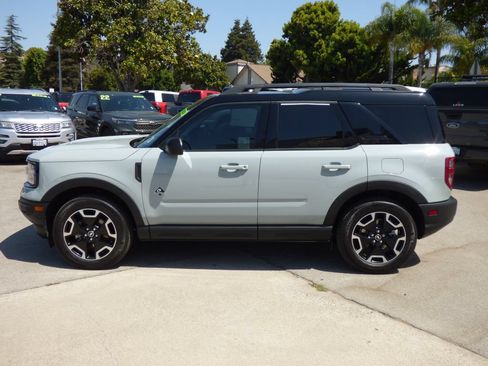 Used 2023 Ford Bronco Sport Outer Banks w/ Tech Package AWD/4WD image 6