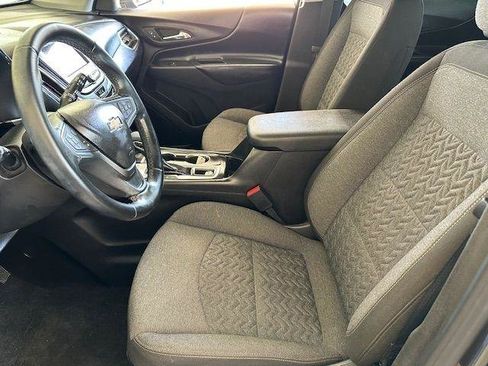 Used 2023 Chevrolet Equinox LT FWD image 13