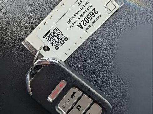 Used 2022 Honda Accord LX image 28