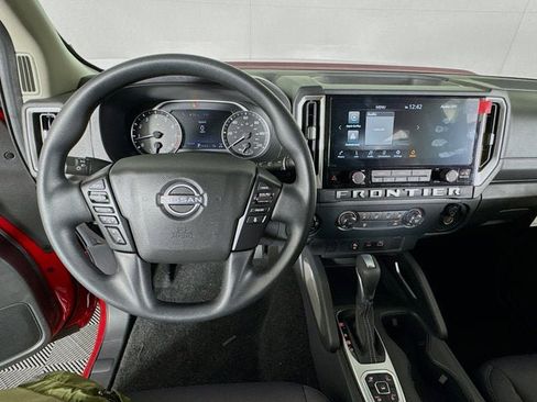 New 2026 Nissan Frontier SV w/ Tow Package AWD/4WD image 10