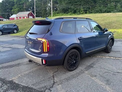 Used 2023 Kia Telluride SX X-Line AWD/4WD image 3
