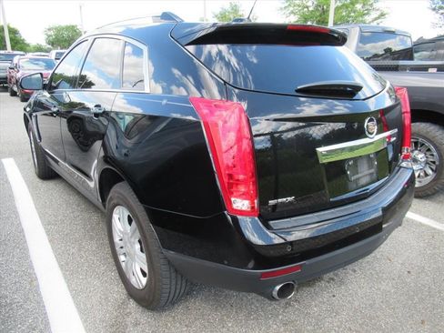 Used 2015 Cadillac SRX Luxury FWD image 3