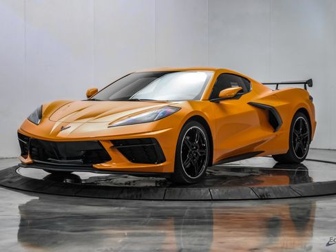 Used 2023 Chevrolet Corvette Stingray Coupe w/ 1LT RWD image 6
