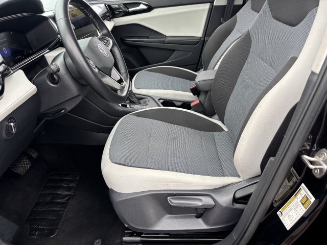 Used 2025 Volkswagen Taos S FWD image 19