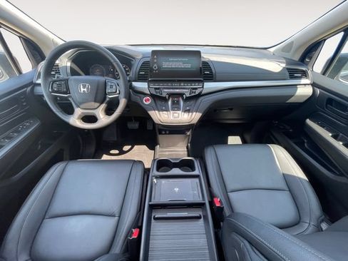 Used 2026 Honda Odyssey EX-L image 10