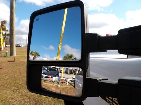 Used 1999 Ford F250 Lariat image 30