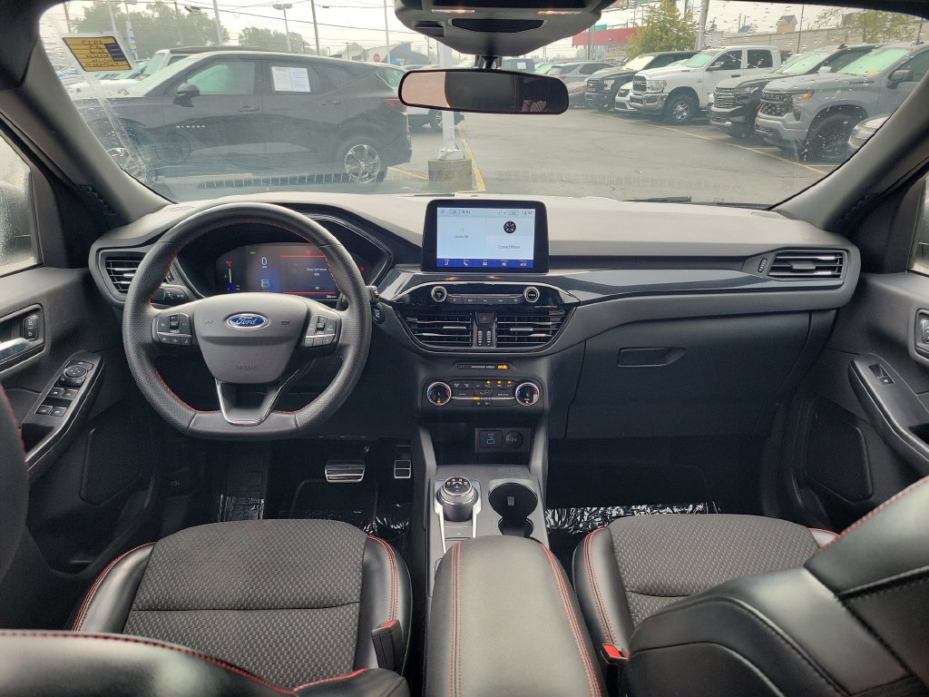 Used 2023 Ford Escape ST-Line w/ Equipment Group 301A FWD image 14