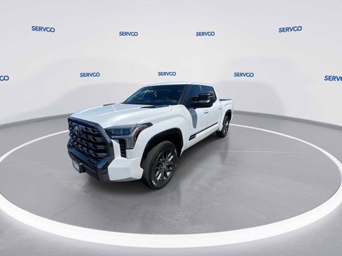 Used 2023 Toyota Tundra Platinum image 4