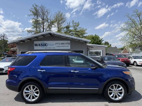 Used 2014 Ford Explorer Limited w/ Equipment Group 302A AWD/4WD image 3