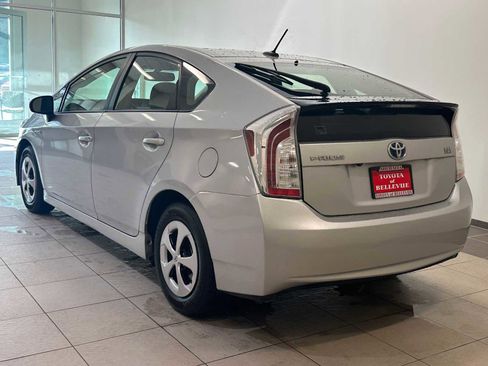 Used 2014 Toyota Prius Four image 4