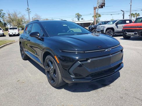 New 2024 Chevrolet Equinox EV RS image 8