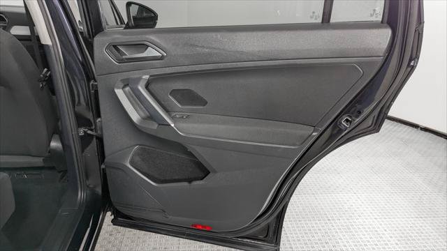 Used 2018 Volkswagen Tiguan S FWD image 21