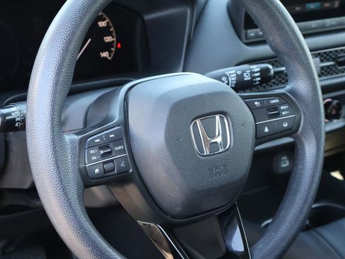 Certified 2024 Honda HR-V LX image 17