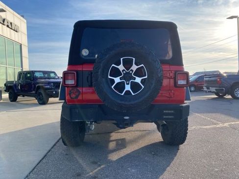 Certified 2022 Jeep Wrangler Rubicon w/ Cold Weather Group image 6