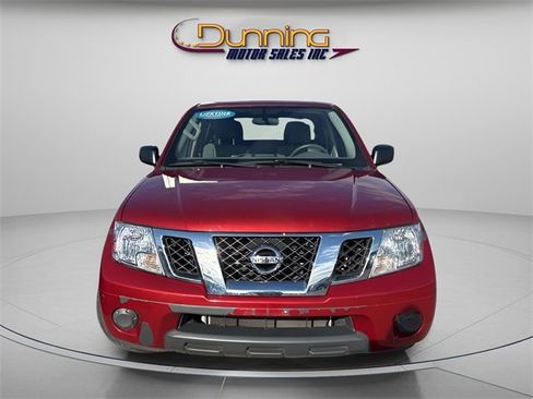Used 2021 Nissan Frontier SV image 5
