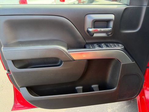 Used 2018 Chevrolet Silverado 1500 LT AWD/4WD image 14