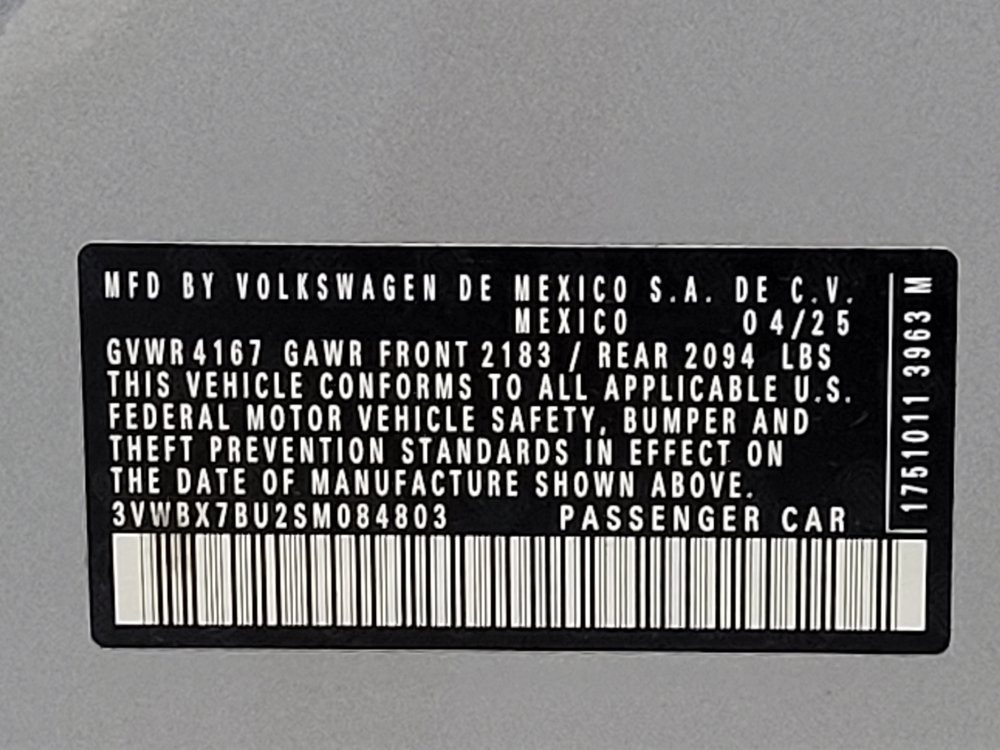 Used 2025 Volkswagen Jetta Sport FWD image 33