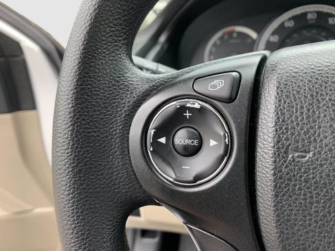 Used 2013 Honda Accord LX image 16