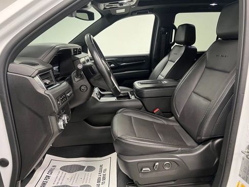 Used 2023 GMC Yukon Denali AWD/4WD image 20