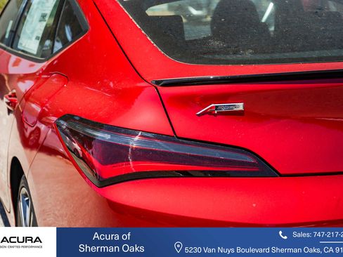 New 2025 Acura Integra A-Spec image 8