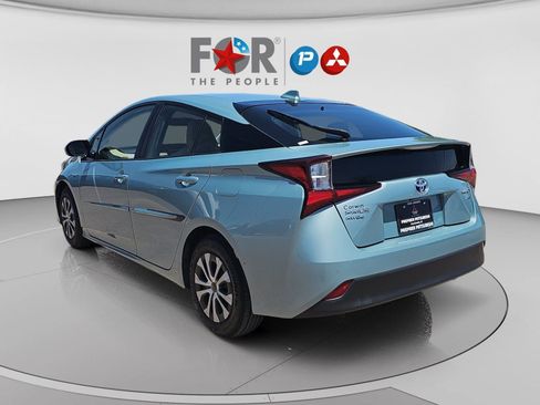 Used 2020 Toyota Prius XLE AWD/4WD image 24