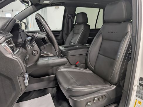 Used 2022 GMC Yukon Denali image 16