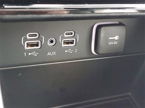 New 2025 Jeep Grand Cherokee Limited w/ Trailer Tow Package image 30