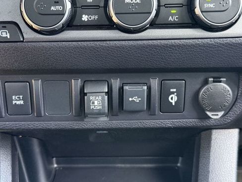 Used 2023 Toyota Tacoma TRD Off-Road AWD/4WD image 21