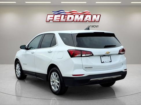 Used 2024 Chevrolet Equinox LT w/ LPO, Floor Liner Package FWD image 3