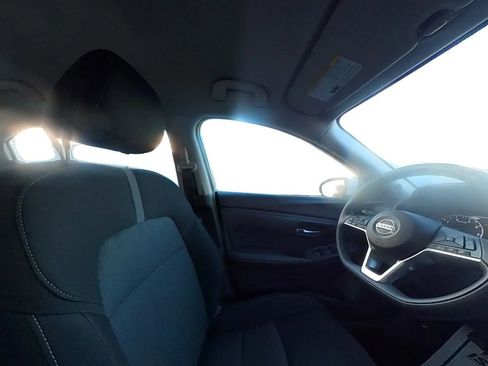 Used 2023 Nissan Sentra SV image 27