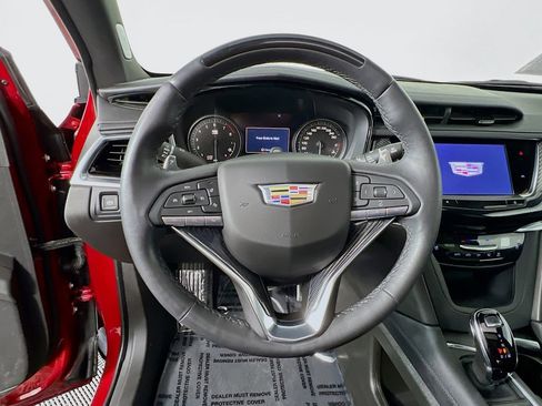 Used 2024 Cadillac XT6 Sport w/ LPO, Onyx Lite Package AWD/4WD image 11