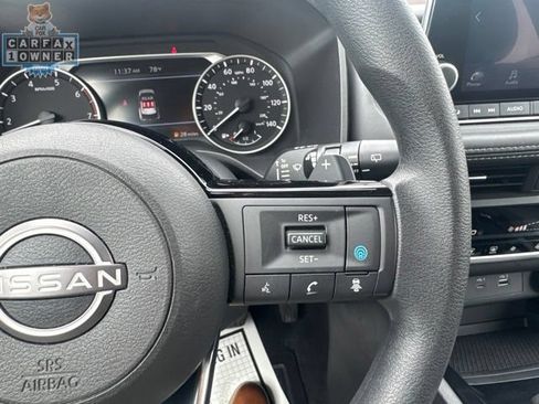 Used 2023 Nissan Rogue SV AWD/4WD image 26