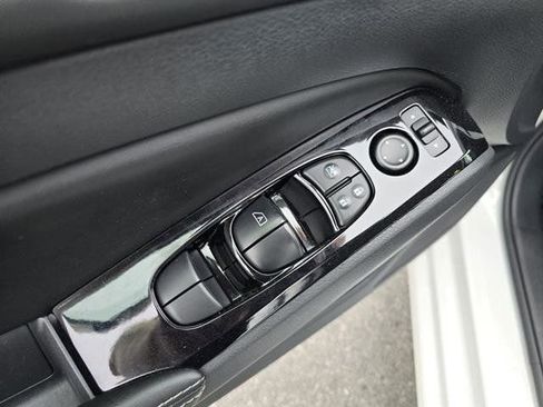 Used 2023 Nissan Altima 2.5 SV image 20