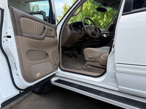 Used 2002 Toyota Sequoia Limited AWD/4WD image 51