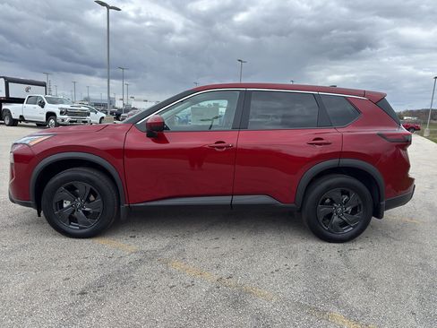 New 2026 Nissan Rogue SV w/ Cold Weather Package AWD/4WD image 6