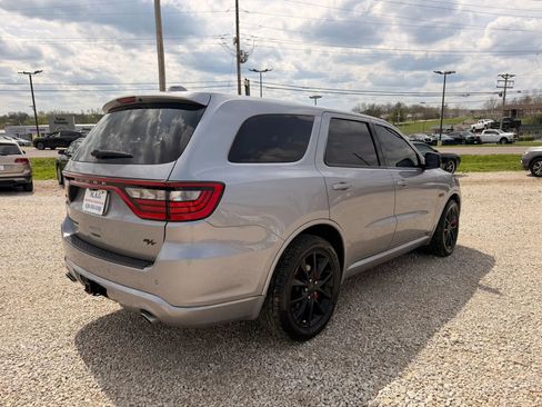 Used 2017 Dodge Durango R/T w/ Technology Group image 5
