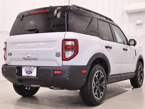 New 2026 Ford Bronco Sport Outer Banks w/ Outer Banks Tech Package+ AWD/4WD image 9