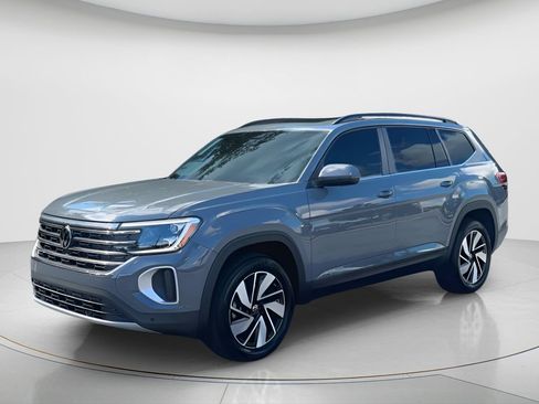 New 2026 Volkswagen Atlas SE image 4