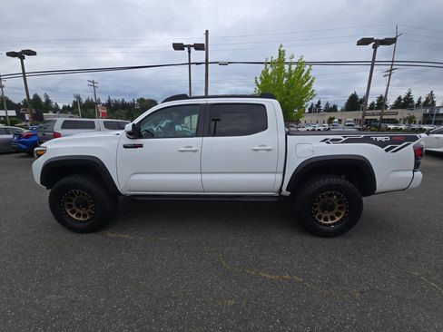 Used 2021 Toyota Tacoma TRD Pro AWD/4WD image 6