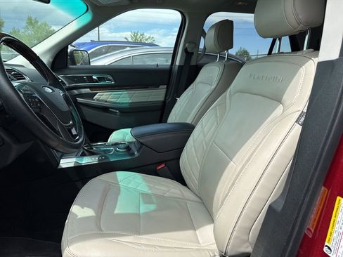 Used 2016 Ford Explorer Platinum AWD/4WD image 3