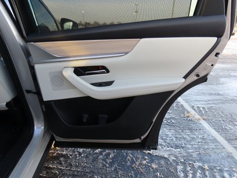 New 2026 MAZDA CX-90 Plug-In Hybrid w/ Premium Plus image 13