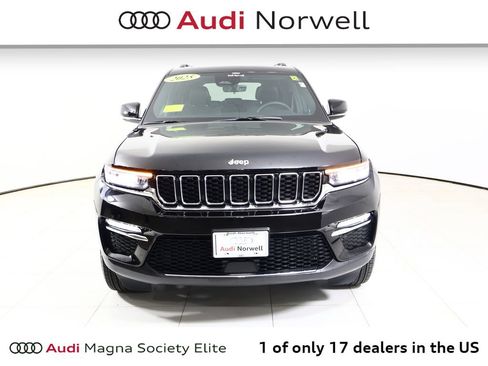Used 2025 Jeep Grand Cherokee Limited AWD/4WD image 9
